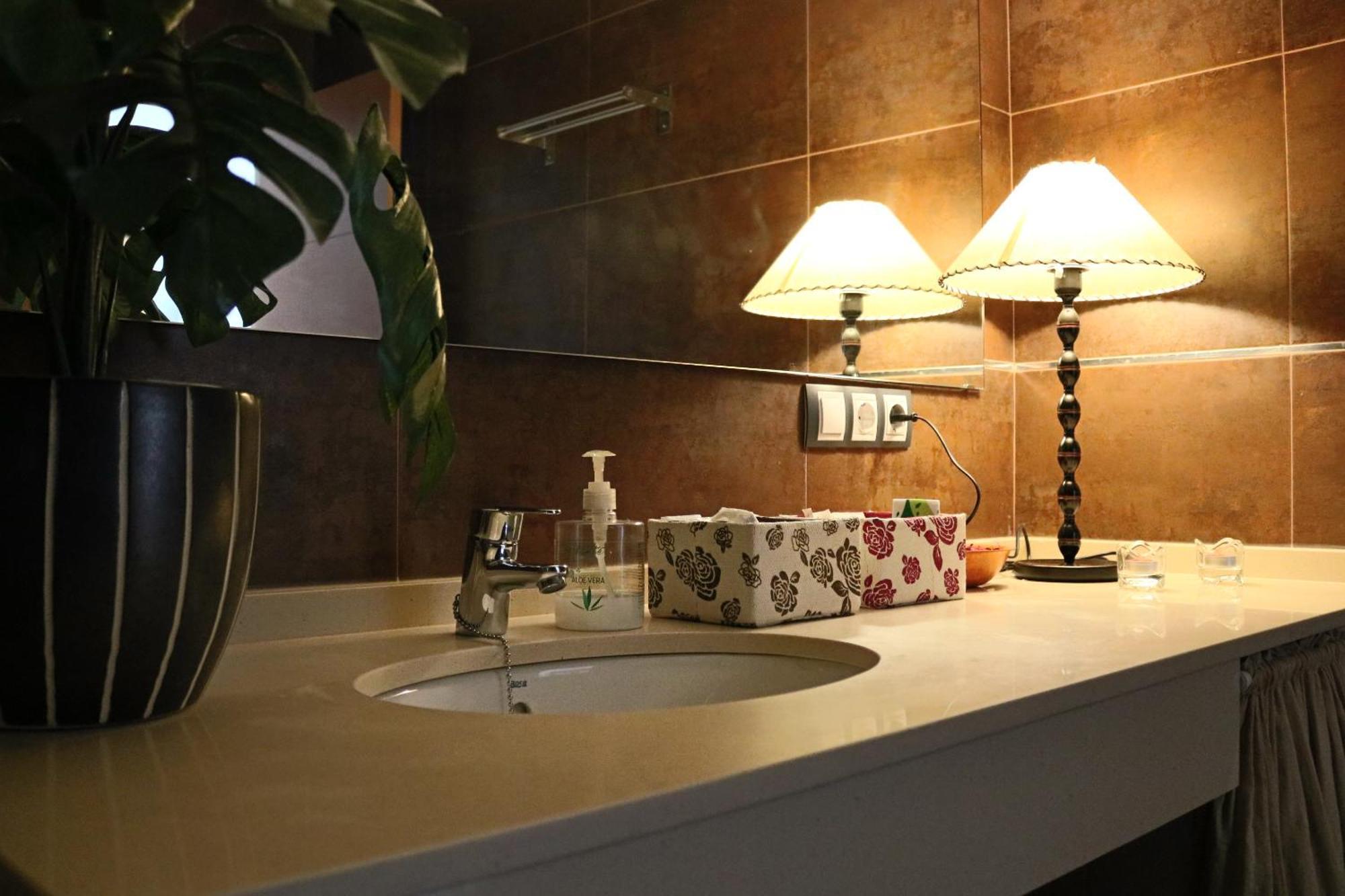 Center - Aloha Appartement *